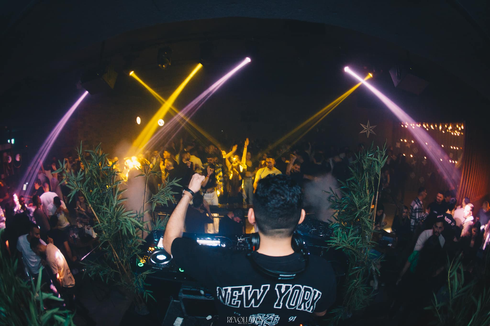 R-CHY @ Revolution - the crowd