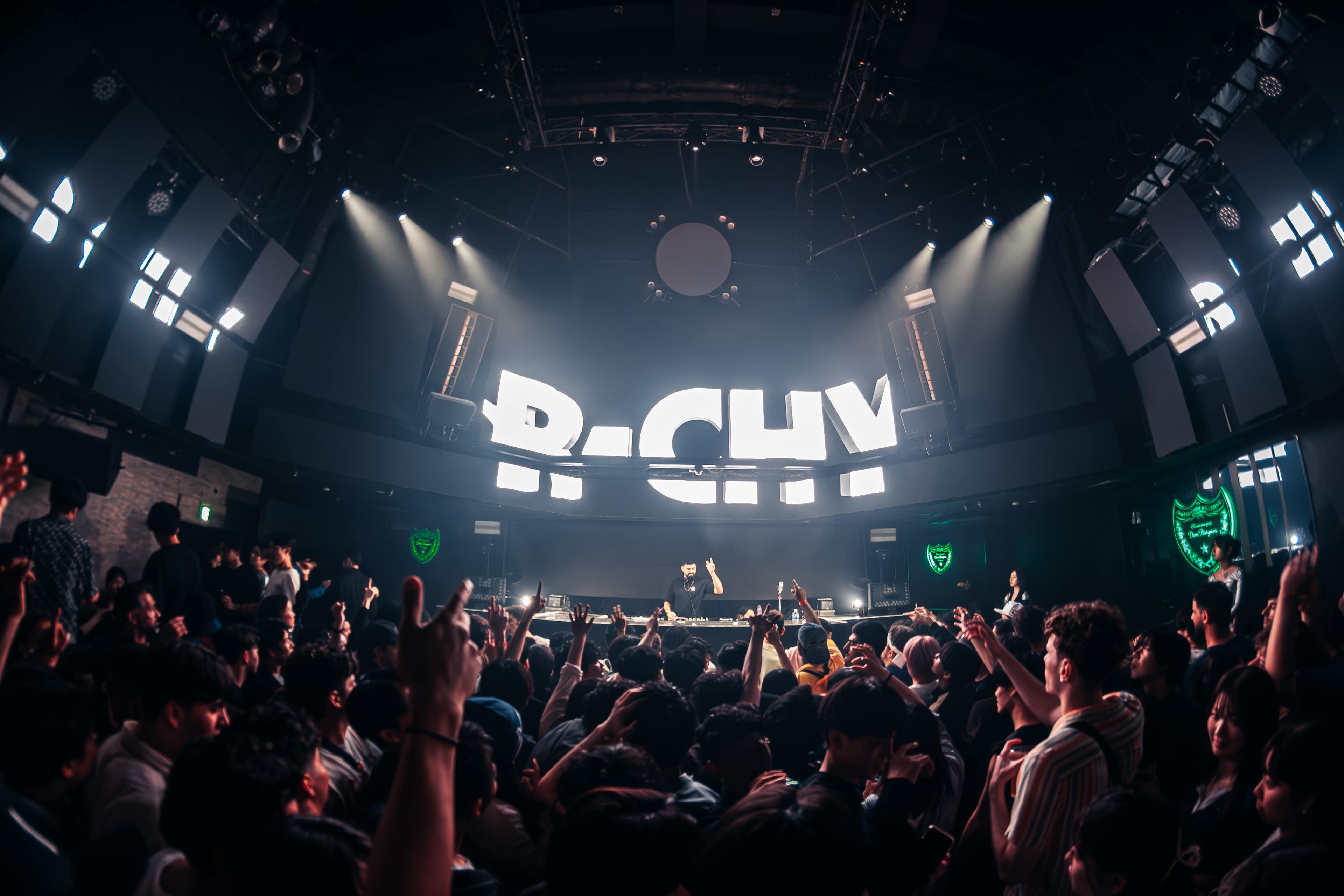 R-CHY live 7